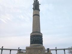 -人民防洪胜利纪念塔