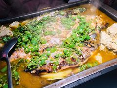 -探鱼·鲜青椒爽麻烤鱼(银泰城店)