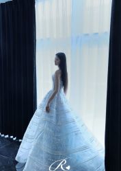 -Renee芮亦婚纱