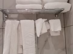 -红方格精致酒店(泸州金融中心万象汇店)