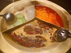 -周师兄大刀腰片火锅(洪崖洞旗舰店)