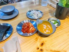 自助小菜-红辣椒八爪鱼特色韩国料理专门店(远景路旗舰店)