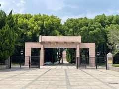 -上海市龙华烈士陵园