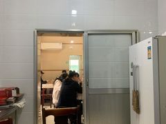 门面-兴国长鱼汤店