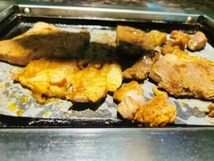 -阪尚皇·原切牛排·烤肉火锅自助(北京路店)