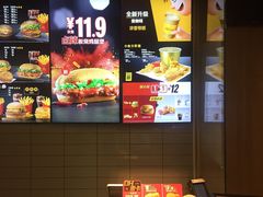 -麦当劳(秣陵路店)