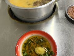 -咏勝锑锅麻辣烫(净居寺路总店)