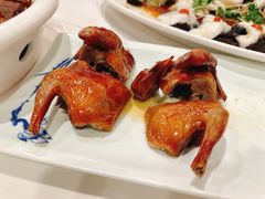 烤乳鸽-广州酒家(文昌总店)