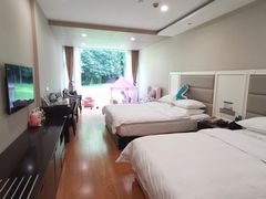 -上海怡沁园度假酒店