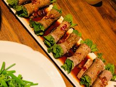 薄荷牛肉卷-滇越乘象云南餐厅(豆各庄店)