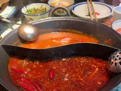 -鸿姐老火锅(静安店)