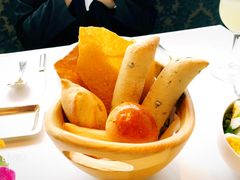 招牌面包篮-AZUR聚(香格里拉饭店)