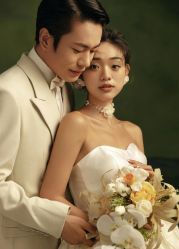 -樱花婚纱摄影