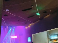 -TZ House音乐现场(来福士中心店)