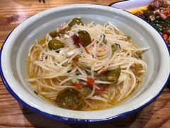 酸辣萝卜丝-兔槽江湖菜·重庆璧山兔(水围店)