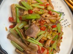 -陈厨老味·老派郴州菜(宜章店)