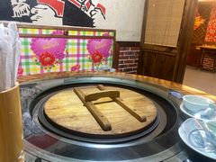 -人民公社铁锅炖·东北菜(卫国道店)