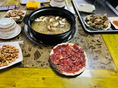 -乳仔牛牦牛汤锅 烤羊排(松潘古城店)