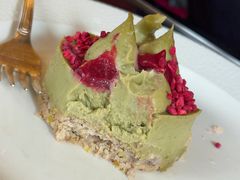 开心果树莓挞-纽约咖啡馆