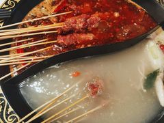 -爱有声毛肚串串火锅自助(龙之梦大都汇店)