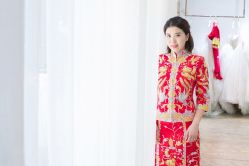 -派丽莫Pellimo原创设计婚纱品牌