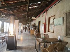 -喜洲吧·江畔老船厂·庭院餐厅(喜临院店)