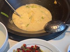 -陈大锅·岳阳鱼馆·地道岳阳菜(美食街店)