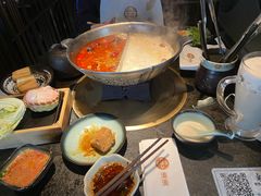 -湊湊火锅·茶憩(新中关购物中心店)