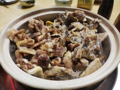 -东巴谷野生菌火锅餐厅