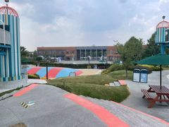 -季高兔窝窝亲子园(上海薰衣草公园店)