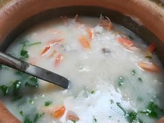 -正宗波记潮州砂锅粥(新洲一街店)