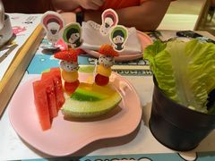 -水桶王国主题餐厅·聚会·生日派对·亲子活动·家庭套餐(亚龙湾希尔顿店)