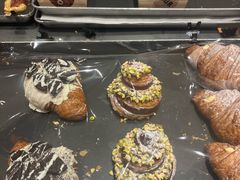 -OUR Bakery(中海环宇荟店)