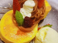 舒芙蕾松饼配香草冰激凌-西堤牛排(北京国瑞店)