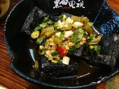 -黑白电视长沙小吃(美林M·LIVE天地东座店)