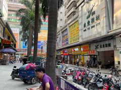 -黄河时装城(虎门店)