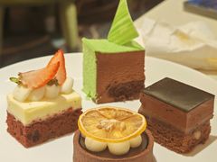 -青岛中心假日酒店-碧海咖啡厅