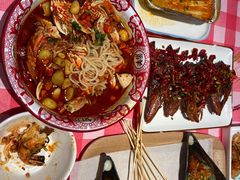 -辣小鲜·南昌大排档(船山路店)