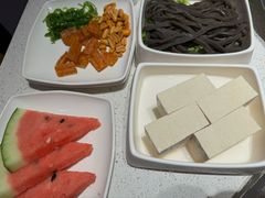 -海底捞火锅(杭州庆春路夜宵主题店)