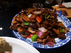 -东口码头·烧鸽子·鱼头泡饼·地方菜(金鹰悦城店)