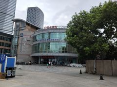 -小海豚国际游泳培训中心(浦东塘桥店)