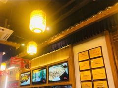 -井格重庆火锅(临平银泰城店)