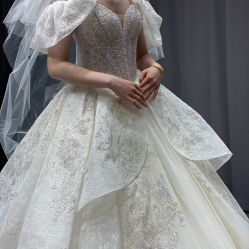 点击看大图 -Lafine Paris 法国兰斐婚纱礼服