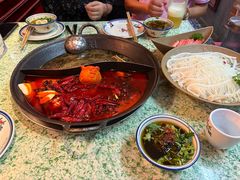 -鸿姐老火锅(静安店)