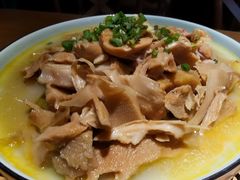 -吴越荣记苏州菜·松鼠桂鱼100%活鱼现做(斜塘老街店)