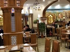 大堂-清真·玛丽亚新疆菜主题餐厅(浙江中路店)