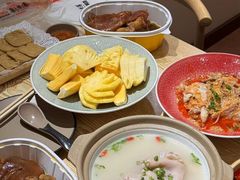 -叁煨蹄花·下饭盐帮菜(人民广场店)