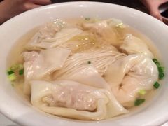 鮮蝦雲吞面-鼎泰丰(新港中心店)