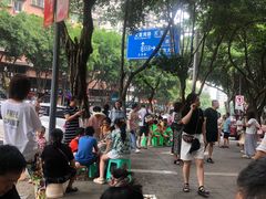 -洪霞餐馆
