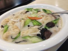 鲜菌浸罗定鱼腐-富盛囍宴大酒楼(新都汇购物广场店)